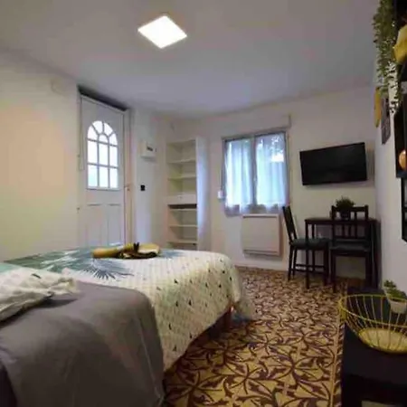 Dans Maison Individuelle Appartement