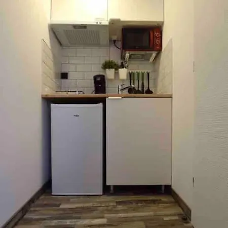 Dans Maison Individuelle Appartement *